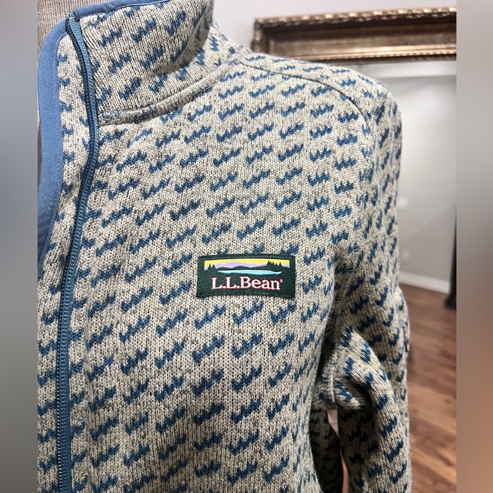 L.L. Bean Women's Blue and Tan Patterned Sweater - Picture 3 of 8